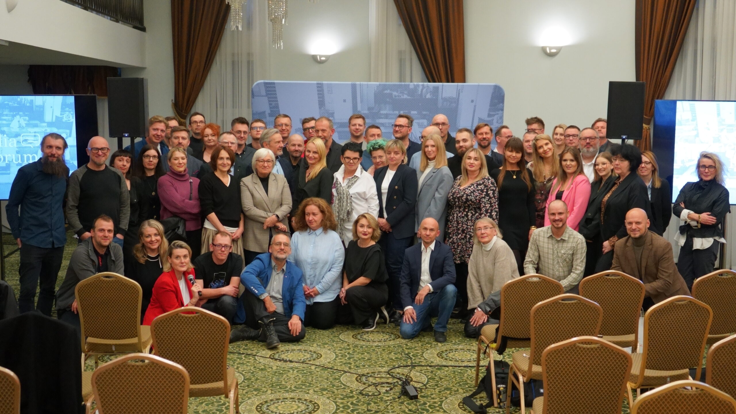 O dziennikarstwie, nie tylko lokalnym, w praktyce. Relacja